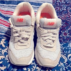 New Balance 515 pink/white/tan size 6